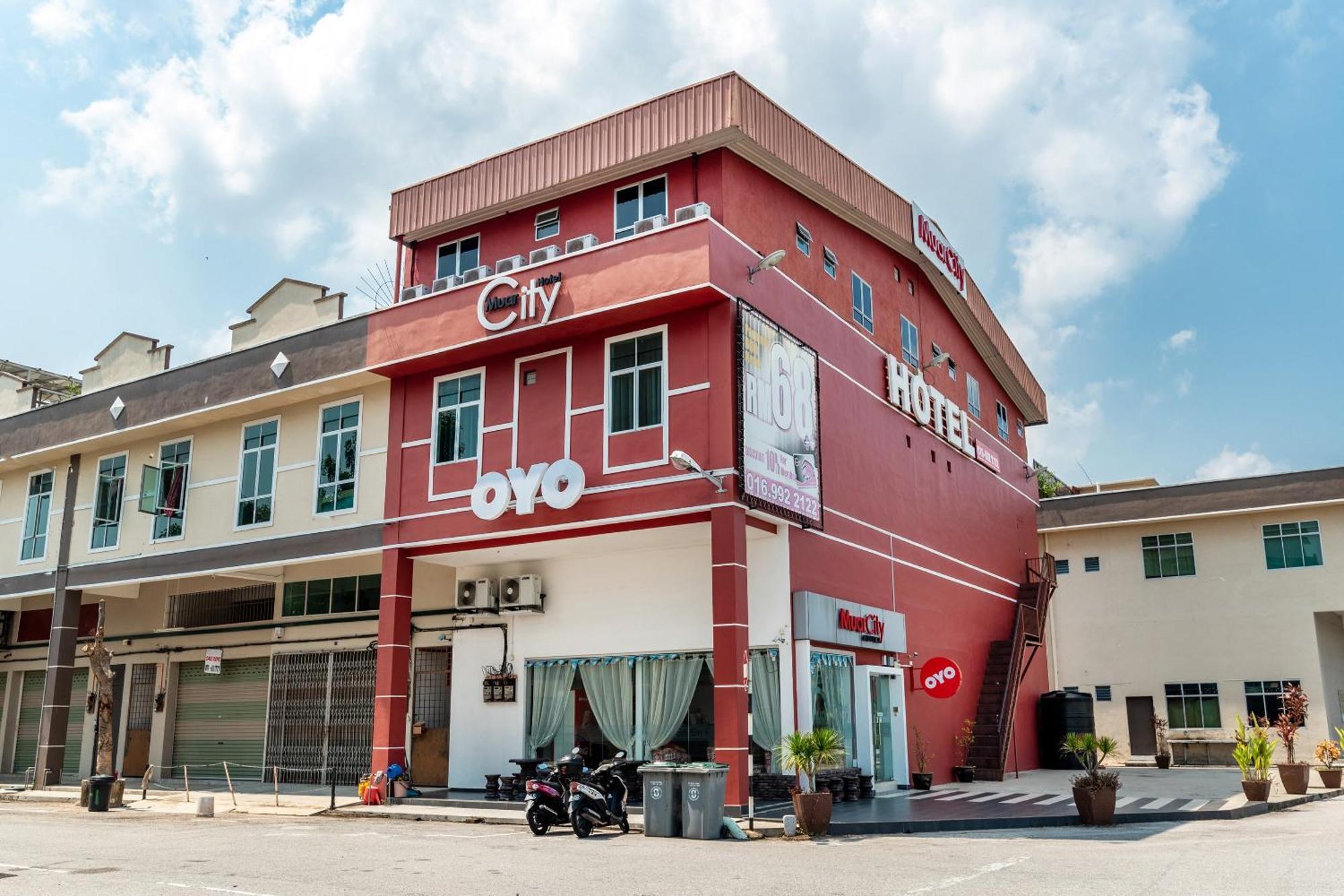 Muar City Hotel Exterior photo